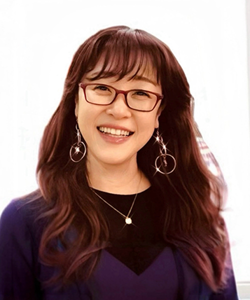 Luna E. Kim 肖像插图